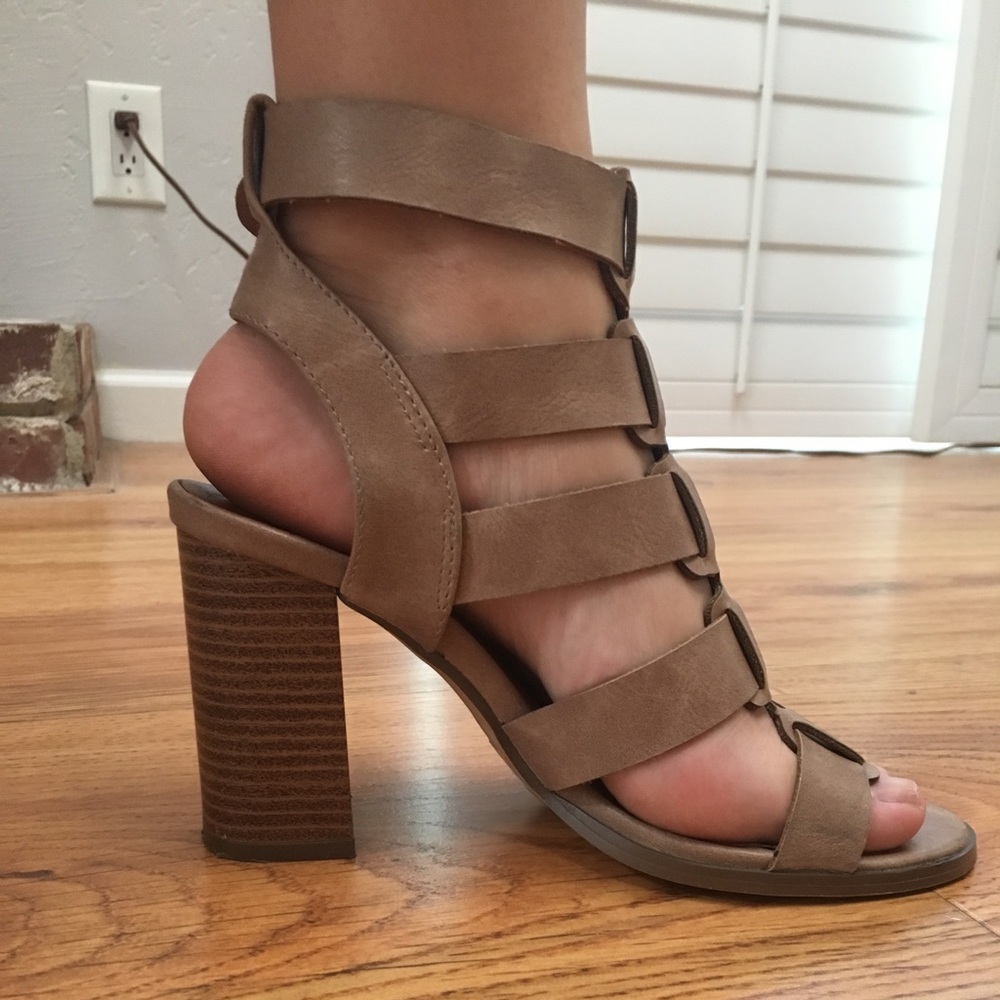 Buckled Strappy Sandal  heel